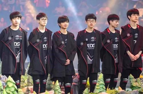 16分且投 16分且投